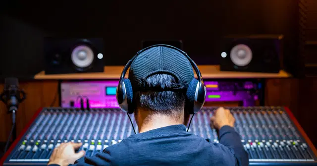 Best Music Production Software 2026: Top DAWs for Beginners and Pros